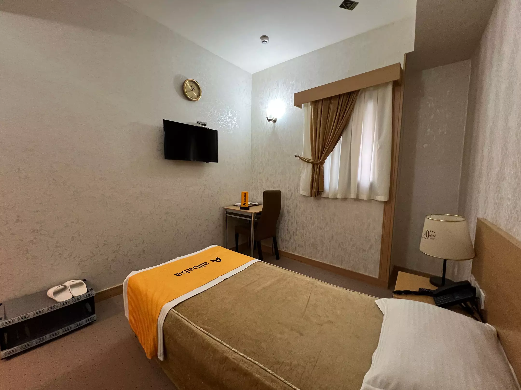 Alibaba https://cdn.alibaba.ir/ostorage/hotel-accommodation-images/696cbf8a6b43e2b9afa3be72_08- اهراب- اتاق سینگل (3).webp